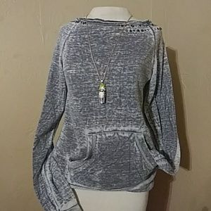 ***CLEARANCE***"T party "sweatshirt